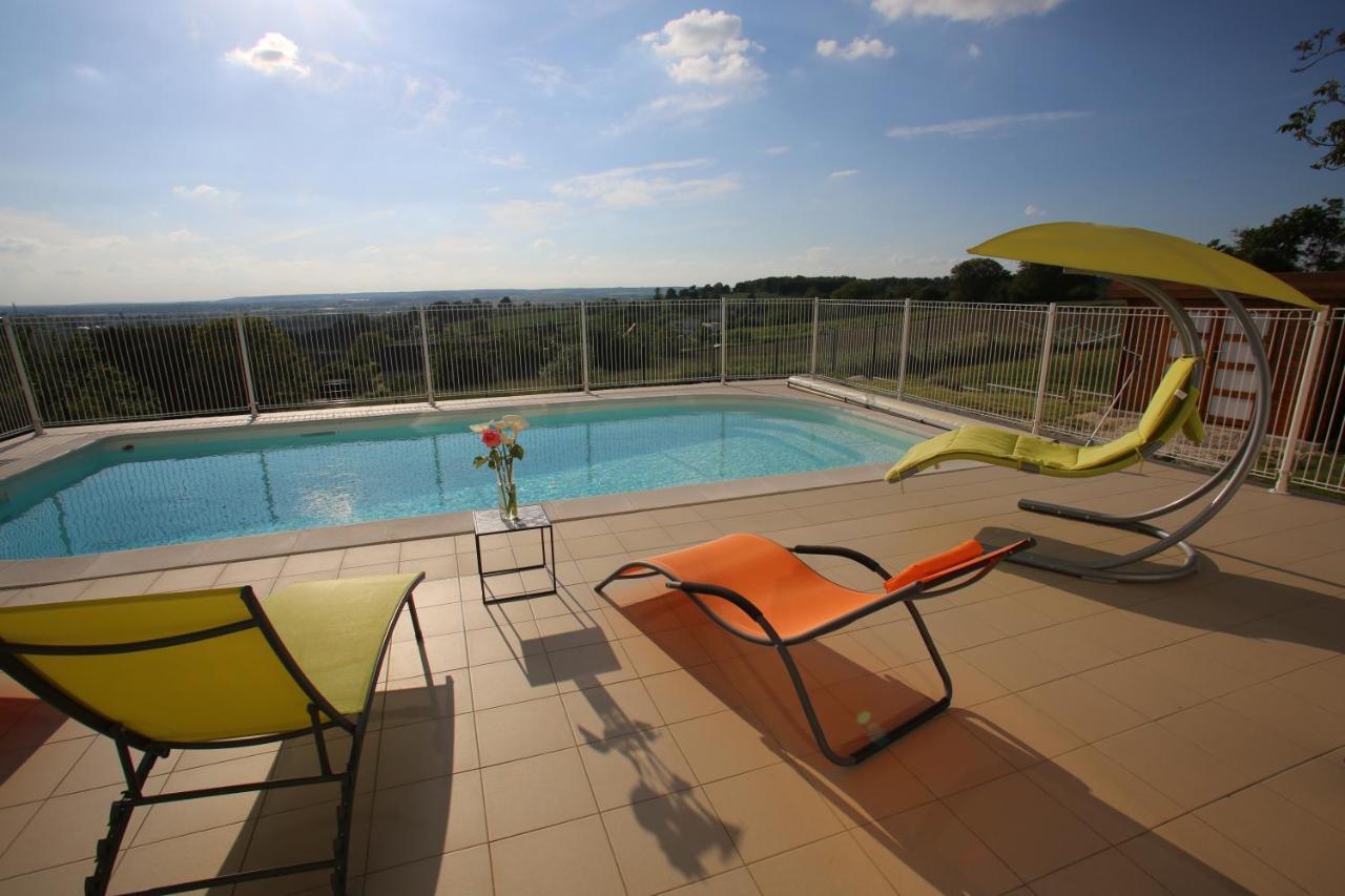 Gite Montgolfiere 6 Personnes Chatellerault Exterior photo