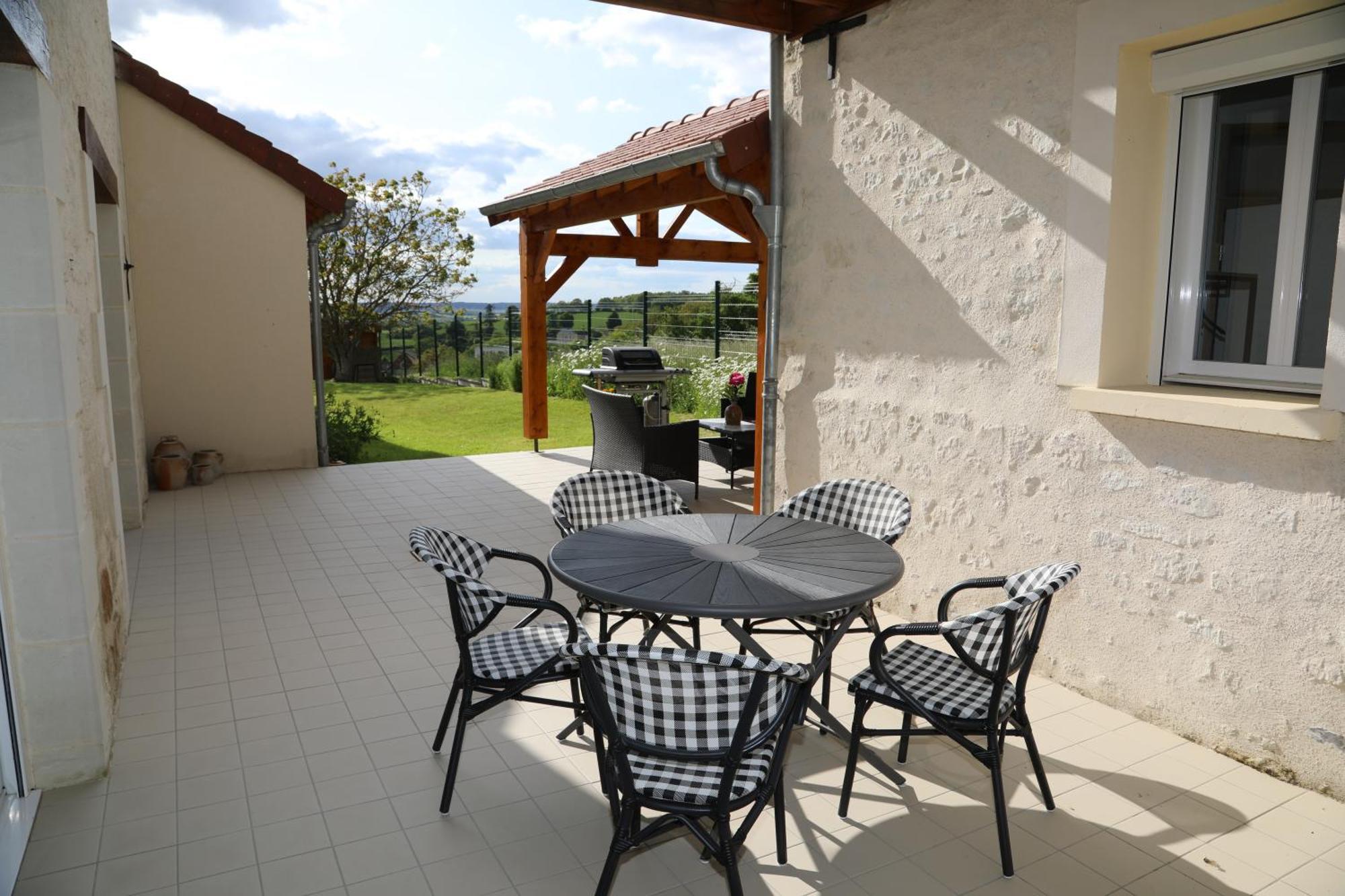 Gite Montgolfiere 6 Personnes Chatellerault Exterior photo