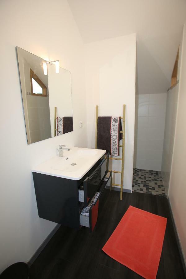 Gite Montgolfiere 6 Personnes Chatellerault Exterior photo